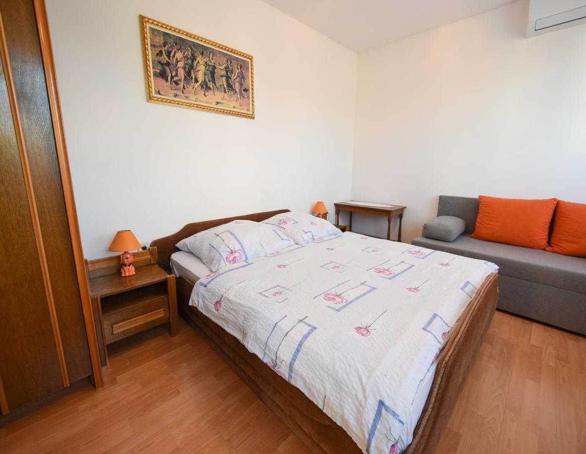 Apartment Toni Malinska Luaran gambar